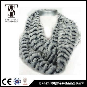 2015 new hot sell woman stripe plush infinity scarf                        
                                                Quality Choice